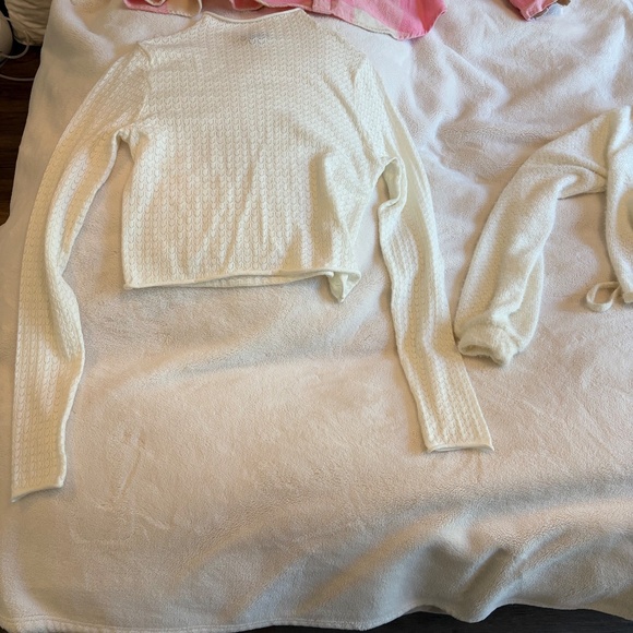 XS/S Blouse + Top Bundle - 10 Pieces (Zara, Target, Aerie, NWT!) - Picture 9 of 15